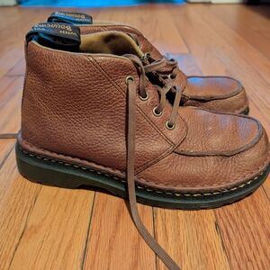 Dr. Martens Austin Moc
